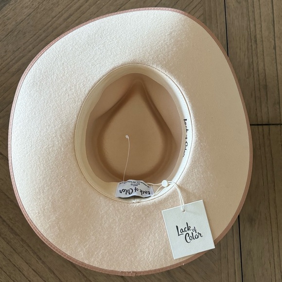 Lack of Color Ivory Rancher Special size small NWT - Picture 7 of 10